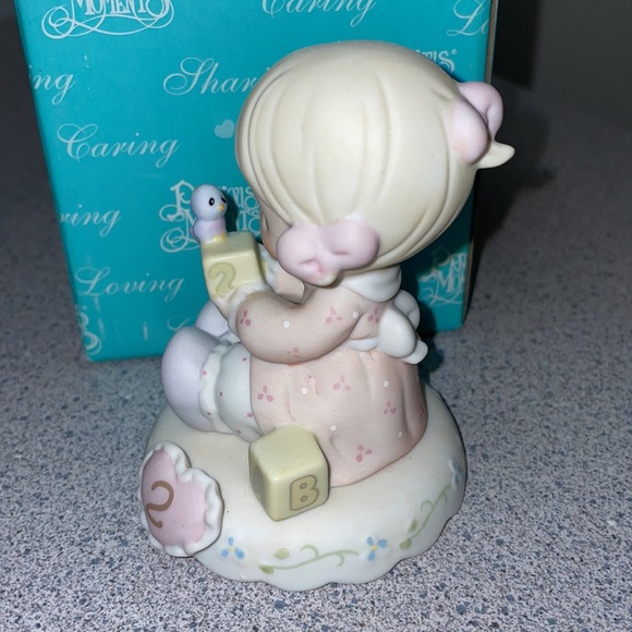 Precious Moments Age2 Growing in Grace figure EUC - Picture 5 of 6